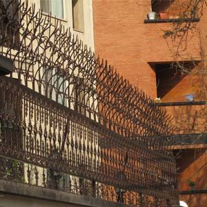 حفاظ سرنیزه ای | حفاظ آبشاری | قیمت هر متر نرده حفاظ سرنیزه آبشاری